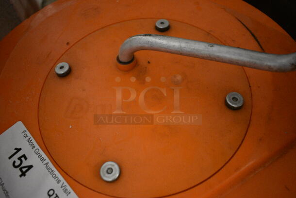 Dynamic Orange Poly Lettuce Spinner Salad Spinner. 16x16x21 - Image 4 of 4