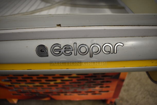 NICE! Gelopar Metal Commercial Floor Style Open Grab N Go Merchandiser Display Case w/ Poly Coated Racks. 49x25x44. Tested and Working! - Image 6 of 7