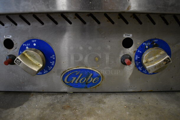 NICE! Globe Stainless Steel Commercial Countertop Gas Powered Flat Top Griddle w/ Thermostatic Controls. Comes w/ 4 Legs! 24x29x12 - Image 2 of 4