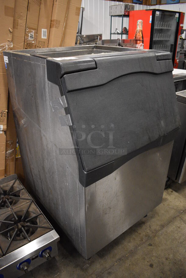 Scotsman Model B530S Stainless Steel Commercial 420 Pound Capacity Ice Bin w/ Poly Flap Lid. 30.5x34x50 - Image 4 of 6