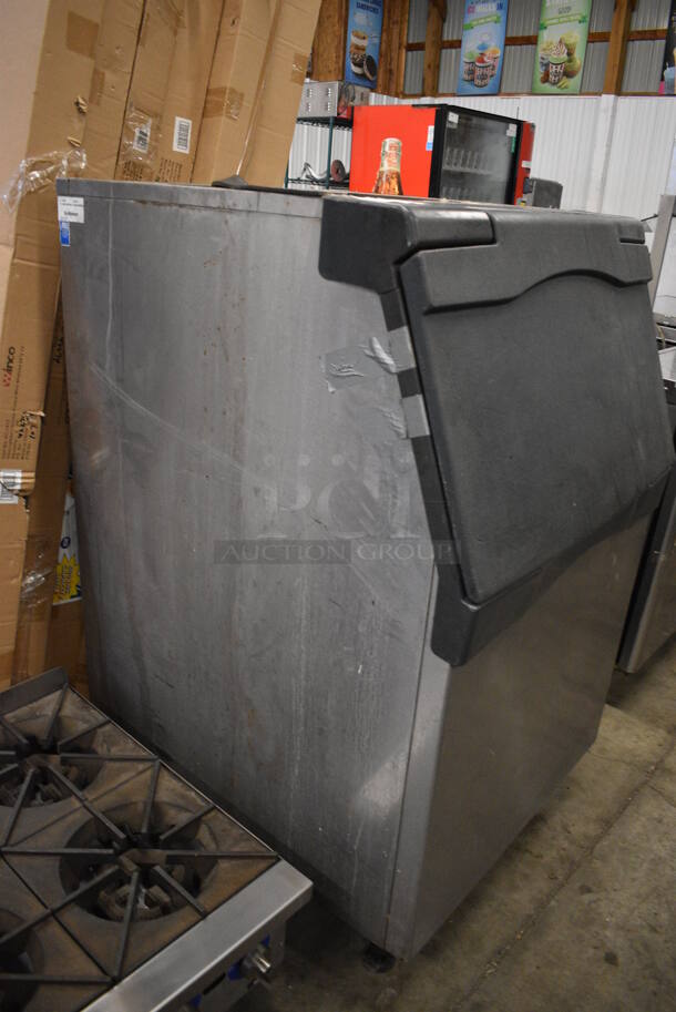 Scotsman Model B530S Stainless Steel Commercial 420 Pound Capacity Ice Bin w/ Poly Flap Lid. 30.5x34x50 - Image 5 of 6