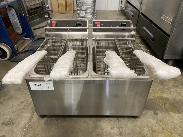 Cecilware Stainless Steel Countertop Electric Powered 2 Bay Fryer w/ 4 Metal Fry Baskets. 21.5x17x16 - Image 1 of 8