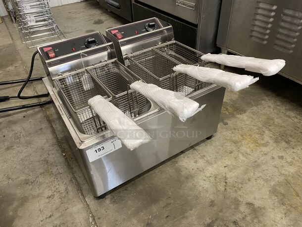 Cecilware Stainless Steel Countertop Electric Powered 2 Bay Fryer w/ 4 Metal Fry Baskets. 21.5x17x16 - Image 8 of 8