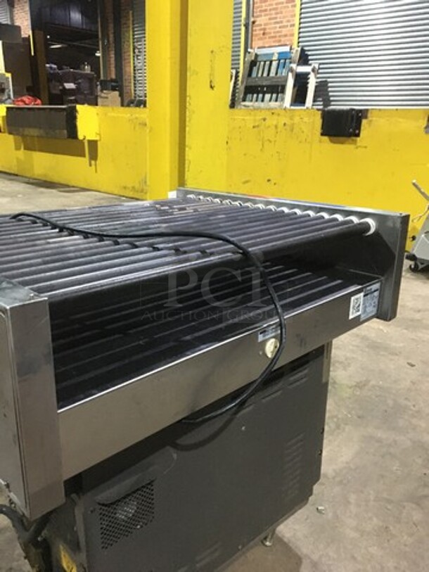 APW Wyott Heavy Duty Commercial Hot Dog Roller Machine! Model HRS75ST Serial 8179618020511! 208/240V 1 Phase! - Image 3 of 8