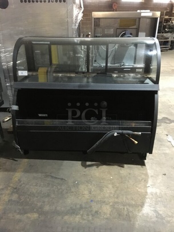 Structural Concepts Starbucks Edition Refrigerated Open Grab-N-Go Case! With Curved Top Bakery Display Merchandiser! Model SB57663923A Serial 885044BQ246069! 220V 1 Phase! - Image 1 of 10