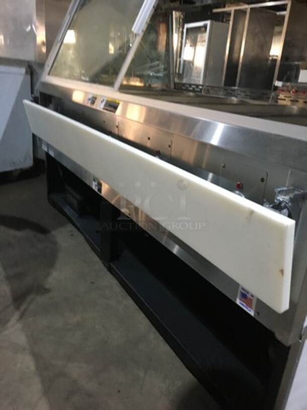 Nice! Federal Electric Powered 5 Well Hot Food Display Case Merchandiser! Each Well Controlled Individually! Full Enclosed With Back Access Doors! With Serving Board! Model 6DH Serial 855912! 110/220V 1 Phase!  - Image 8 of 12