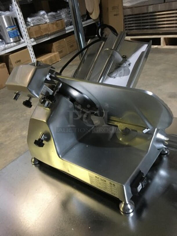 WOW! Brand NEW IN A BOX! 2020 USR 10 Inch Blade Commercial Meat Slicer! Model HBS-250L! 115V 1 Phase!  - Image 3 of 11