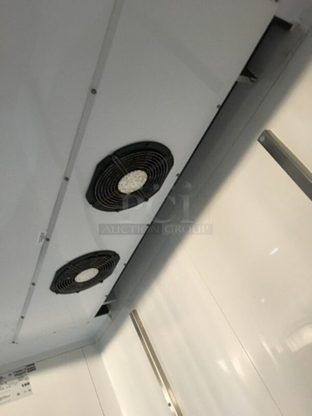 Amazing! True Heavy Duty Commercial 2 Door Roll In Rack FREEZER Dough Retarder! With Ramps! Model TG2FRI-2S Serial 7309816! All S.S.! 115/208/230V 1 Phase!  - Image 7 of 10