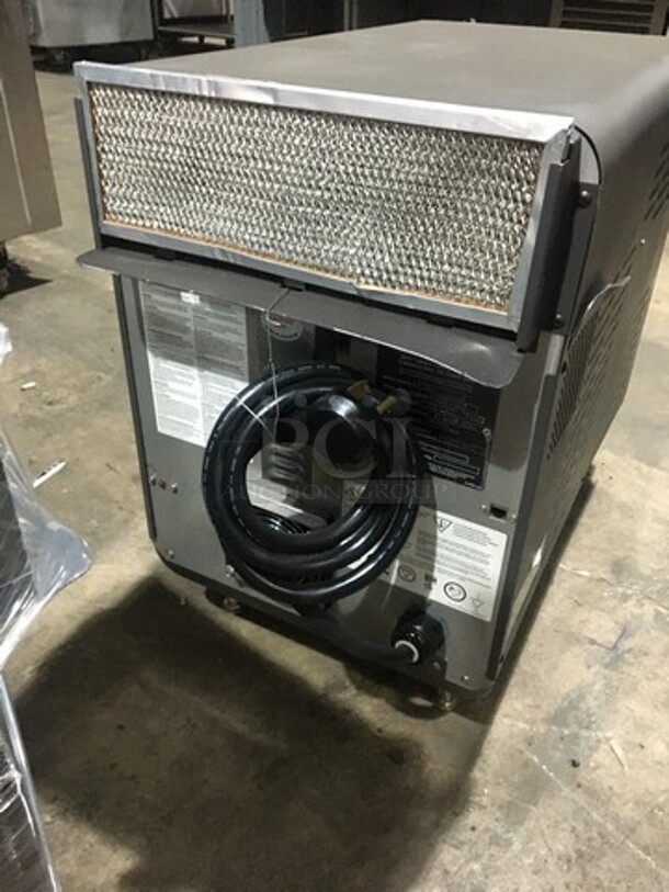 Great! 2014 Turbo Chef Rapid Speed Oven! Model NGO Serial NGOD11925! 208/240V 1 Phase! On Legs!  - Image 4 of 6