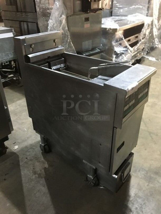 WOW! Pitco Soltice Electric Powered Deep Fat Fryer! With Oil Filter System! Digital Controlled Panel! Model SFSE14 Serial E08HA027570! 208V 3 Phase! On Commercial Casters!  - Image 2 of 11