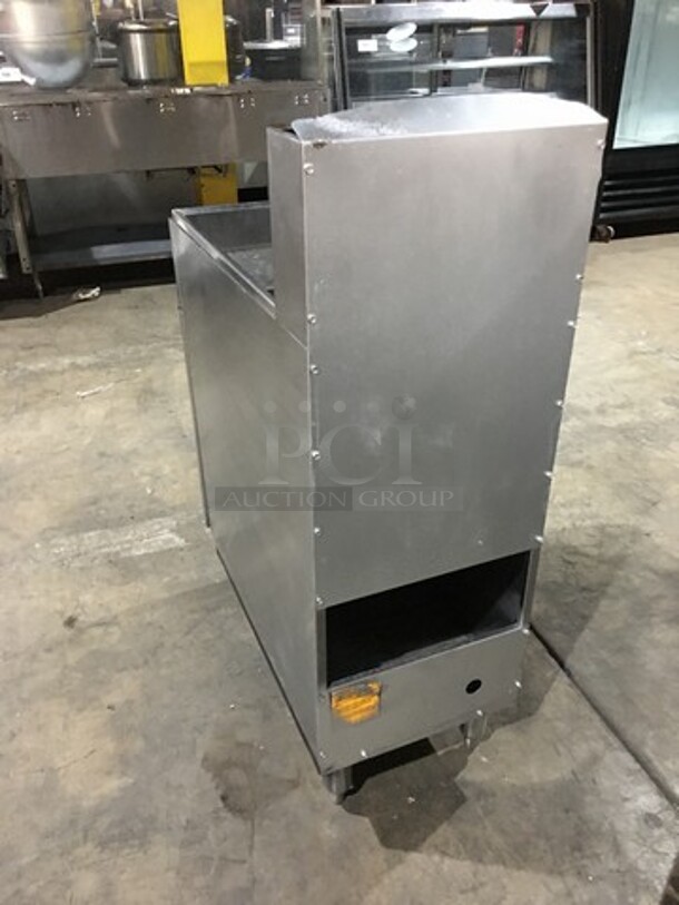 American Range Natural Gas Powered 3 Burner Deep Fat Fryer! All S.S.! On Legs!  - Image 4 of 9