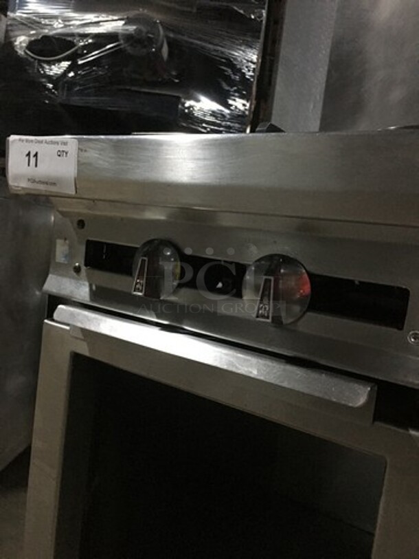 Sweet! Jade Range Heavy Duty Commercial Natural Gas Powered 2 Burner Stove! All Stainless Steel! On Commercial Casters!  - Image 8 of 9