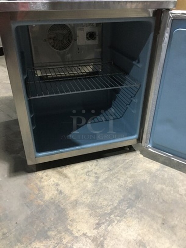 Delfield One Door Refrigerated Lowboy/Worktop! Model 406-STAR2 Serial 1405152001817! 115V 1 Phase! On Casters!   - Image 5 of 8