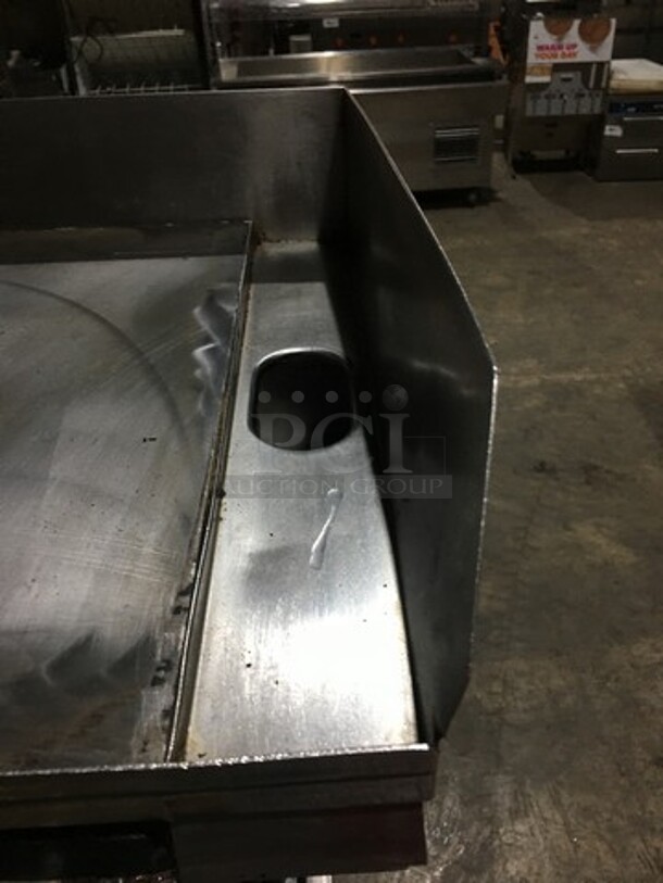 Great! Rare Find! All Stainless Steel Natural Gas Powered 40 Inch Flat Grill With Cheese Melter Combo!  - Image 6 of 10