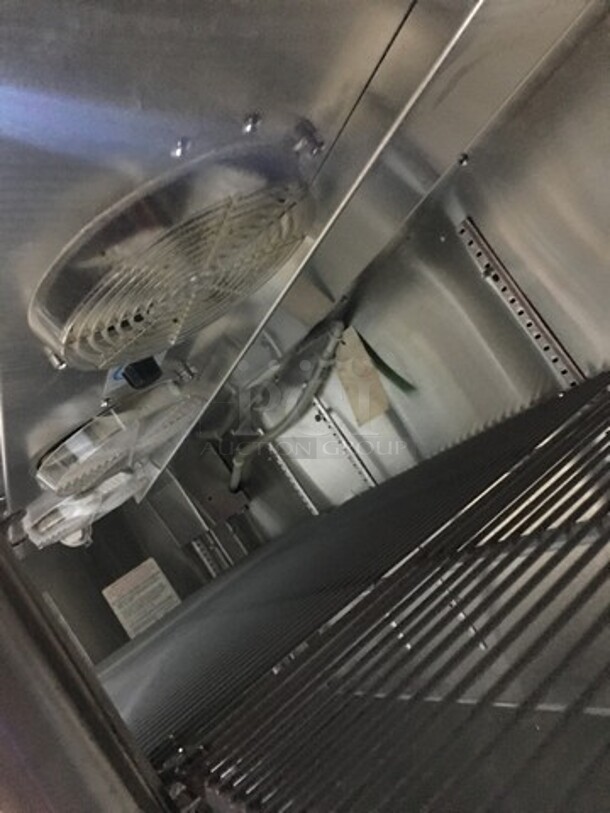 Nice! Glas Tender All Stainless Steel Refrigerated Bar Back Cooler! Model LP72-L6-SN Serial 404169479N! 120V 1 Phase! On Legs! Remote Compressor/No Compressor!  - Image 7 of 9