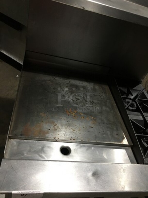 Amazing! RARE FIND! Vulcan Natural Gas Powered 2 Burner Range With 24 Inch Flat Top Grill! With Full Size Convection Oven Underneath! With Metal Racks! Model 36C-24GT2BN Serial 481830709! On Commercial Casters!   - Image 5 of 12