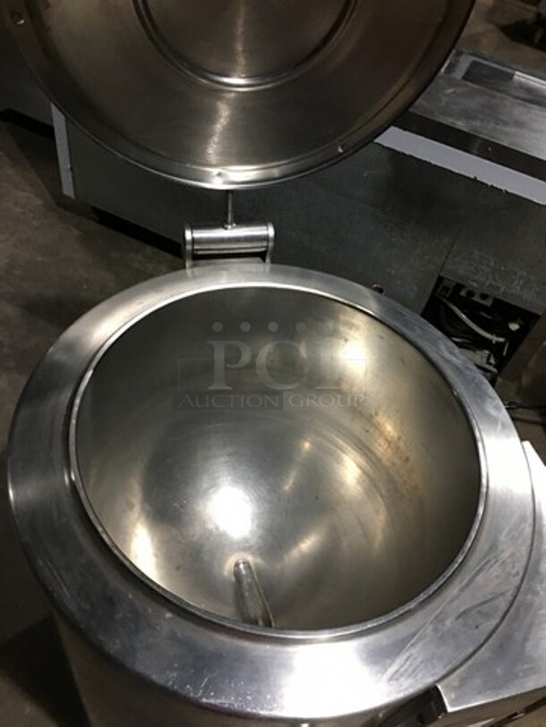 Wow! Southbend Self Contained Natural Gas Powered Jacketed Soup Kettle! All S.S.! Steam Master Series! Model KSLG-20 Serial 5484212U8204! On Legs!  - Image 5 of 11