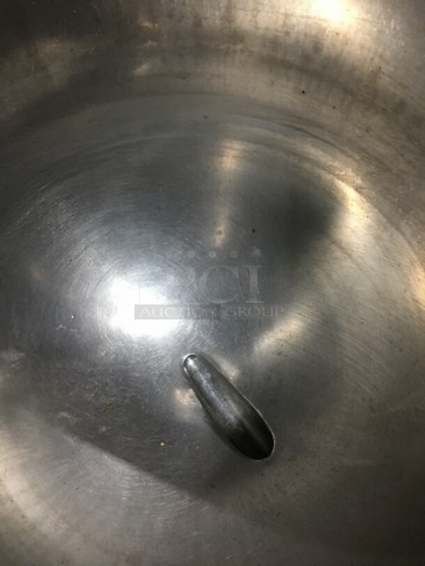 Wow! Southbend Self Contained Natural Gas Powered Jacketed Soup Kettle! All S.S.! Steam Master Series! Model KSLG-20 Serial 5484212U8204! On Legs!  - Image 6 of 11