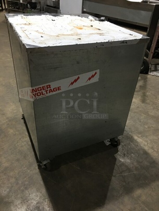 NEW NEVER USED! Leader One Door Refrigerated Lowboy Cooler Worktop! With Pan Rack Holder Inside! Model LB27R Serial PP102308! 115V 1 Phase! Remote Compressor/No Compressor! On Commercial Casters!  - Image 4 of 9
