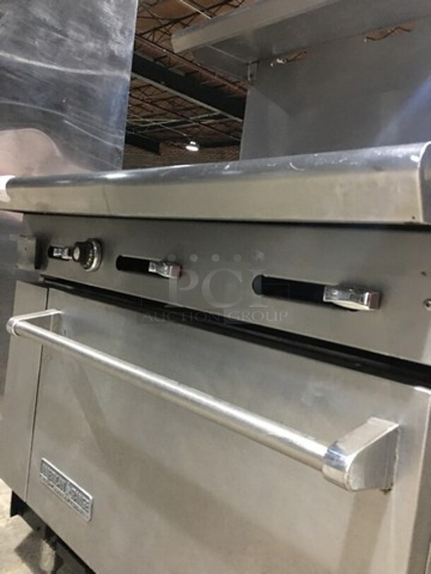 Nice! American Range Natural Gas Powered Flat Griddle! With Full Size Oven! With Raised Backsplash And Salamander Shelf! On Legs!  - Image 9 of 11