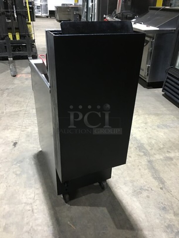 Pitco Natural Gas Powered 4 Burner 50Lbs Deep Fat Fryer! With 2 Metal Baskets! On Commercial Casters!  - Image 4 of 9