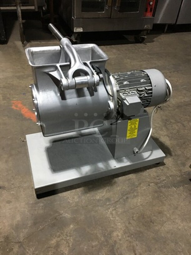 Sirman Commercial Electric Gear Driven Hard Cheese Grater! All Stainless Steel! Model GFHP4 Serial 17L00155! 220V! - Image 3 of 10