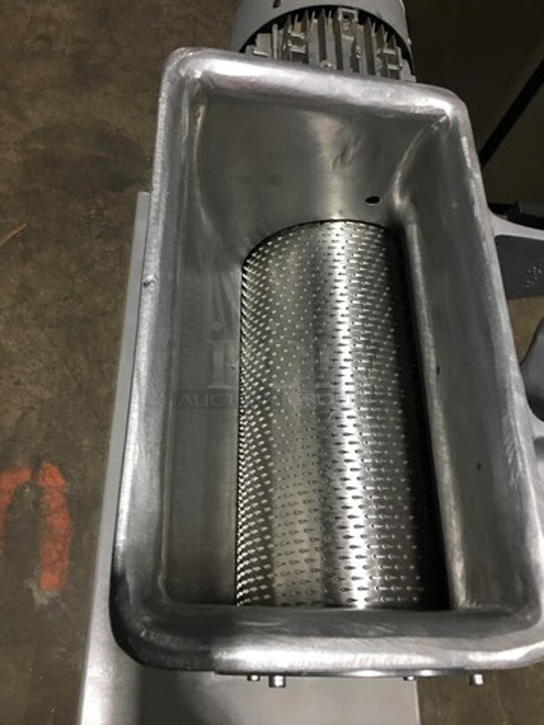 Sirman Commercial Electric Gear Driven Hard Cheese Grater! All Stainless Steel! Model GFHP4 Serial 17L00155! 220V! - Image 5 of 10