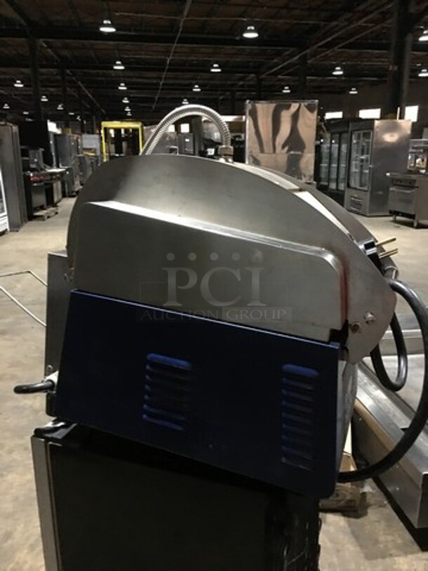 NICE! 2015 Electrolux HSG Infrared Panini Press Grill! Model HSPPAN Serial 51010002! 208V 1 Phase!  - Image 2 of 8