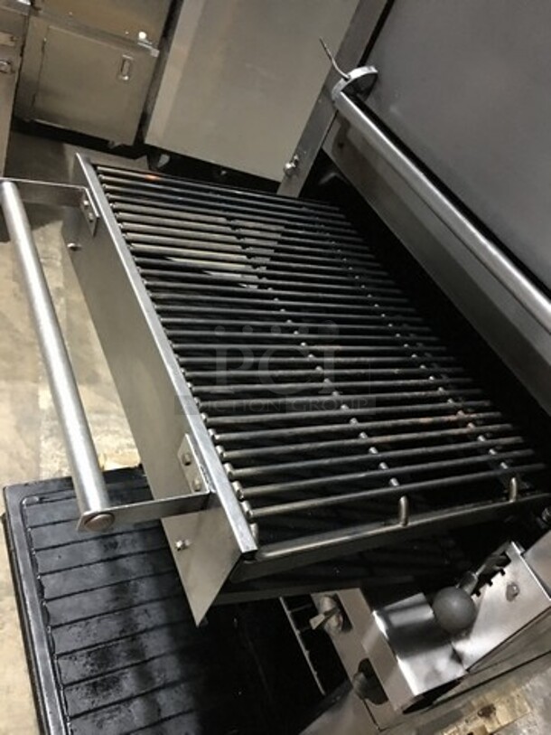 Nice! Jade Range Natural Gas Powered Upright Char Broiler Grill! With Double Oven! All S.S. Body!  - Image 7 of 9