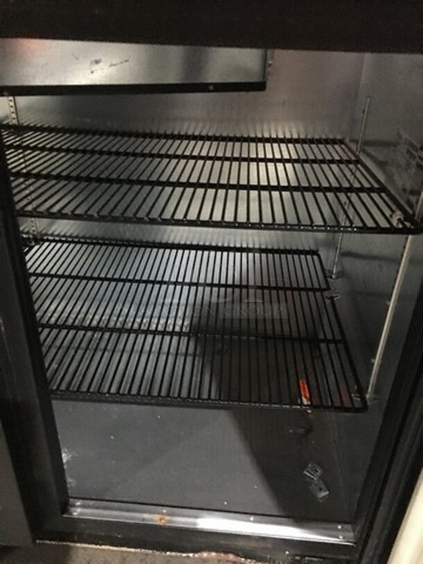 True 2 Door Refrigerated Bar Back Cooler Merchandiser! Model TBB3G Serial 6649368! 115V 1 Phase! - Image 6 of 9