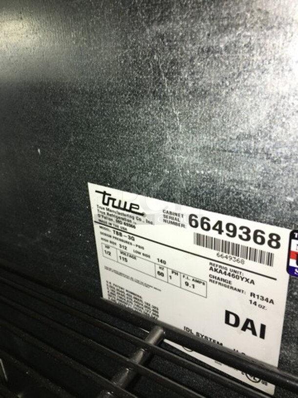 True 2 Door Refrigerated Bar Back Cooler Merchandiser! Model TBB3G Serial 6649368! 115V 1 Phase! - Image 8 of 9
