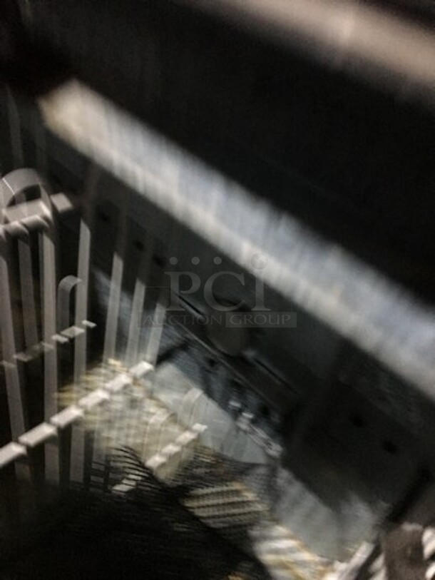 True 2 Top Sliding Door Beer Cooler! Model TD50-18 Serial 6636054! 115V 1 Phase!  - Image 7 of 9
