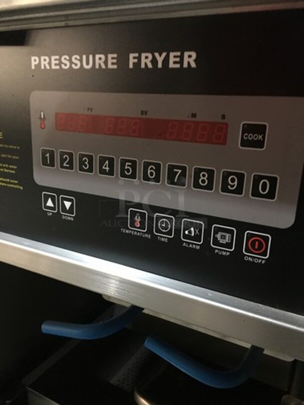 FAB! 2019 NEW NEVER USED! Shinehoequipment Electric Powered Pressure Fryer! Model P007! With Oil Filter System! On Casters!  - Image 11 of 12