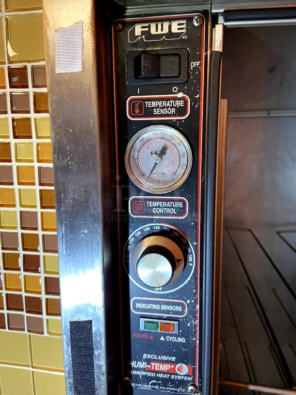 FWE Hot Box. Good condition. Tested and working.  120 volt. - Image 3 of 4