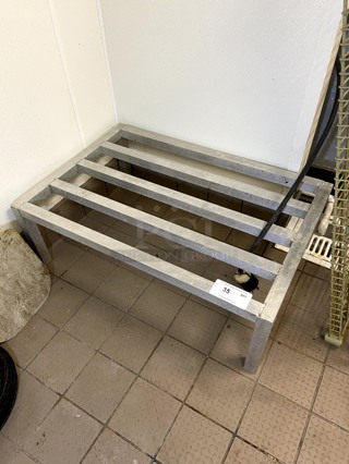 Dunnage Rack. 20 x 36