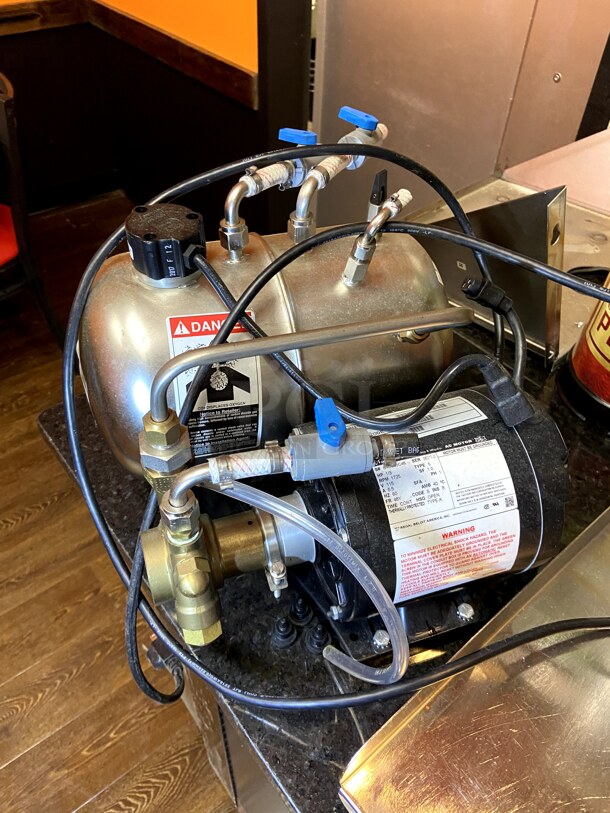 Co2 Pump w/ S/S wall mount - Image 2 of 3