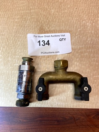WATTS Back Flow Preventer & Hose Splitter