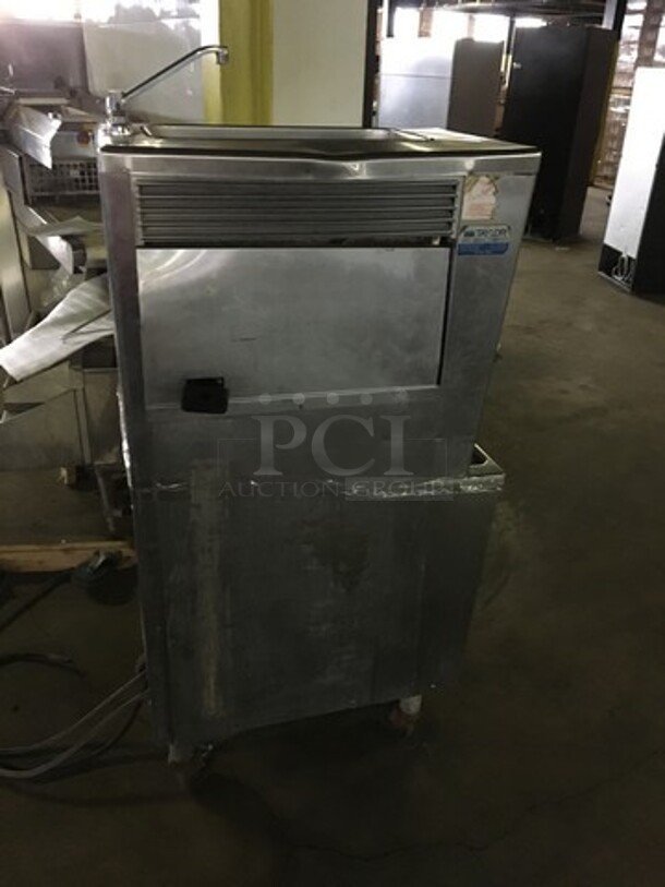Great! Taylor Commercial Single Flavor Soft Serve Ice Cream Machine! All Stainless Steel! Model 45233 Serial H4089477! 208/230V 3Phase! On Casters! Not Tested! - Image 3 of 9