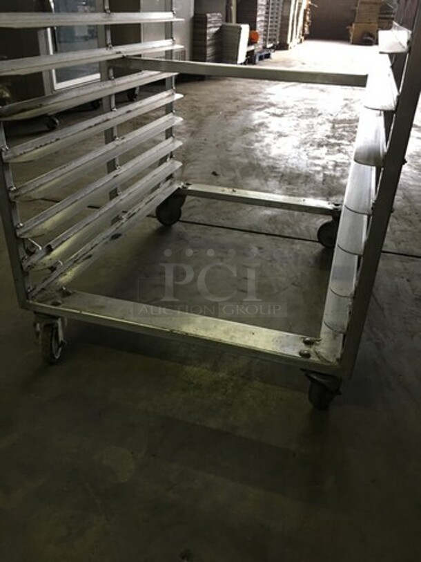 Commercial Pan Transport Rack! Holds Full Size Trays! On Casters! - Image 4 of 4