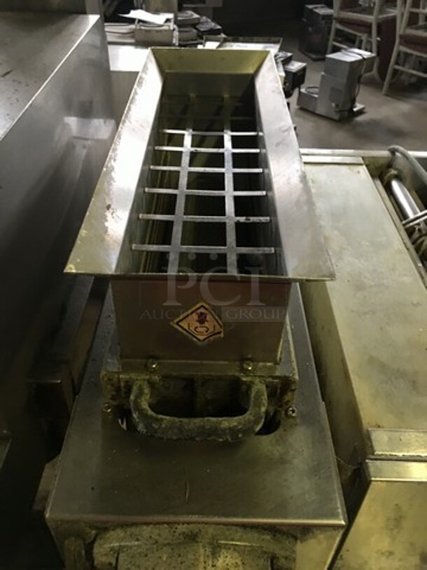 Rheon Commercial Floor Style Stress Free Dough Divider! All Stainless Steel! Model VX121 Serial 00013! 220V! Not Tested! - Image 9 of 12