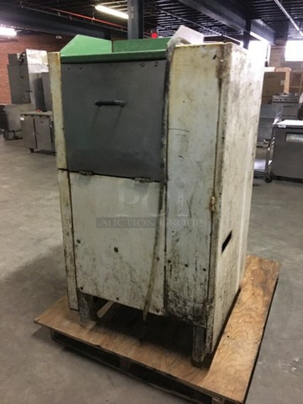 Konig Commercial Floor Style Heavy Duty Dough Divider/Rounder! Model T5S! Not Tested! - Image 3 of 10