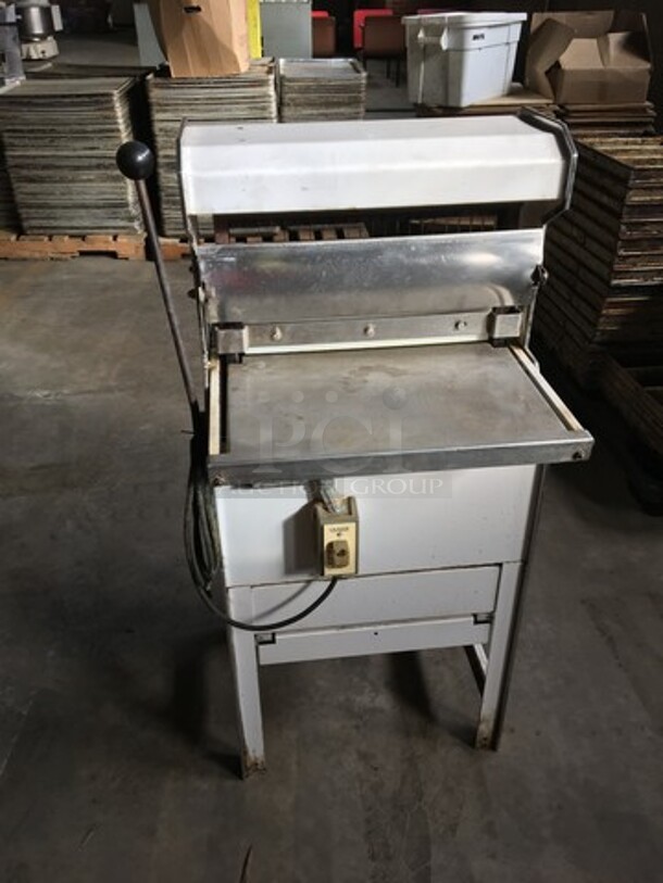 Oliver Commercial Floor Style Bread Loaf Slicer! Model 777 Serial 149708! 115V 1Phase! On Legs! - Image 6 of 12