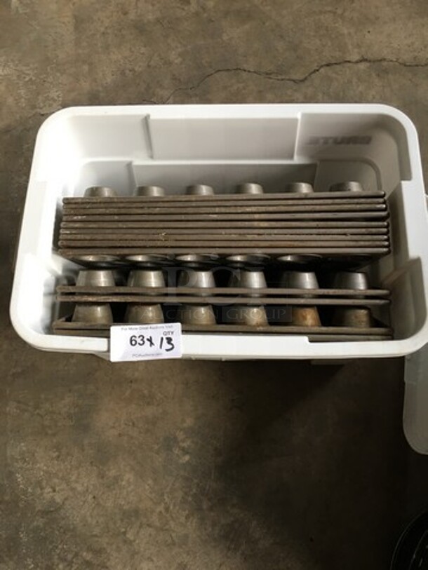 24 Hole Muffin/Cupcake Baking Pan! 13 X Your Bid! - Image 1 of 6