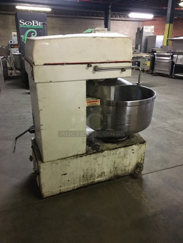 Thunderbird Commercial Heavy Duty Spiral Mixer! With 175 LB Dough Capacity! With Stainless Steel Bowl! Model ASP80 Serial 97443N! 220V 3 Phase! Not Tested! - Image 4 of 9
