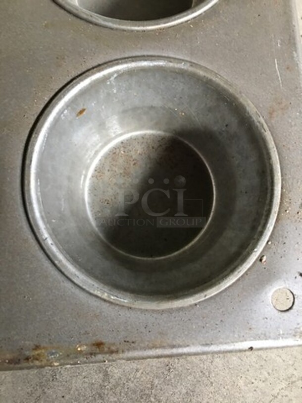 24 Hole Muffin/Cupcake Baking Pan! 13 X Your Bid! - Image 5 of 6