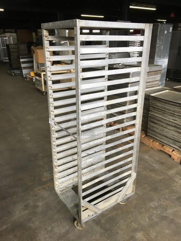 Commercial Pan Transport Rack! Holds Full Size Trays! On Casters! - Image 2 of 4