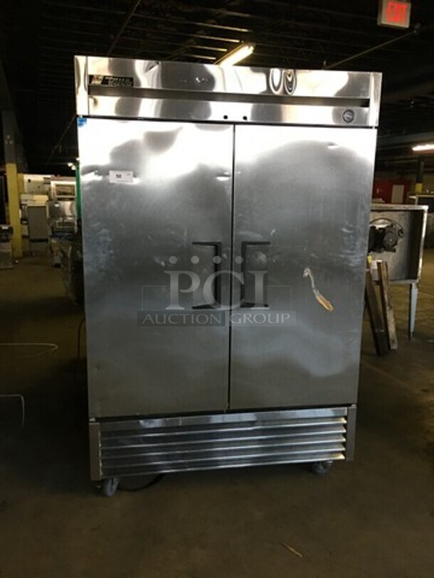 True Commercial 2 Door Reach In Cooler! With Poly Coated Racks! All Stainless Steel! Model T49 Serial 7140946! 115V 1 Phase! Powers On But Does Not Get Down To Temp!