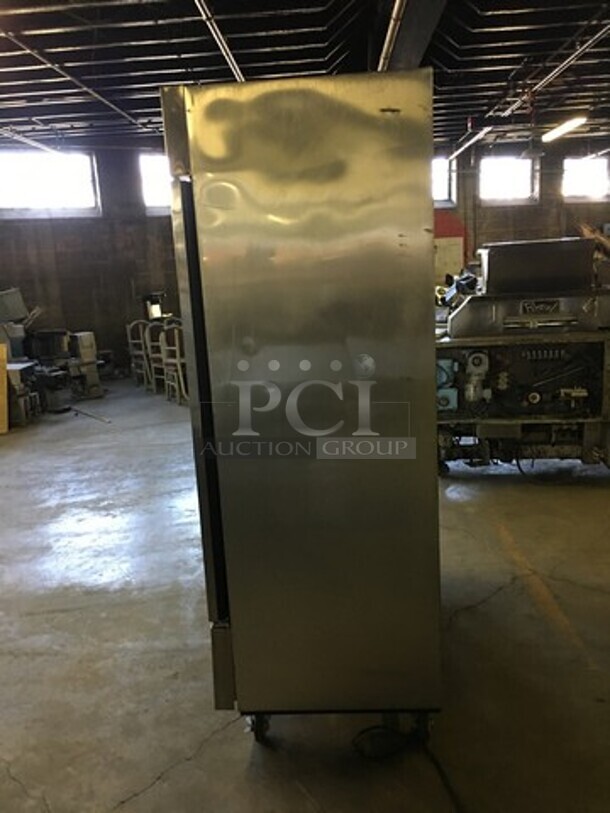 True Commercial 2 Door Reach In Cooler! With Poly Coated Racks! All Stainless Steel! Model T49 Serial 7140946! 115V 1 Phase! Powers On But Does Not Get Down To Temp! - Image 4 of 9