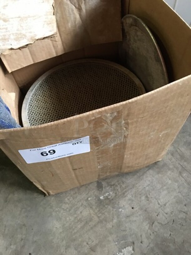 ALL ONE MONEY! Round Perforated Baking Sheet Pans!  - Image 1 of 5