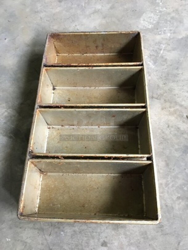 Metal 4 Compartment Bread Baking Pan! 10 X Your Bid!  - Image 2 of 6
